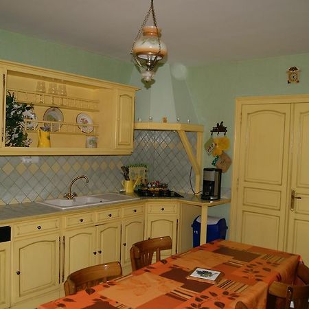 Durand Yves Villa Régnié Kamer foto